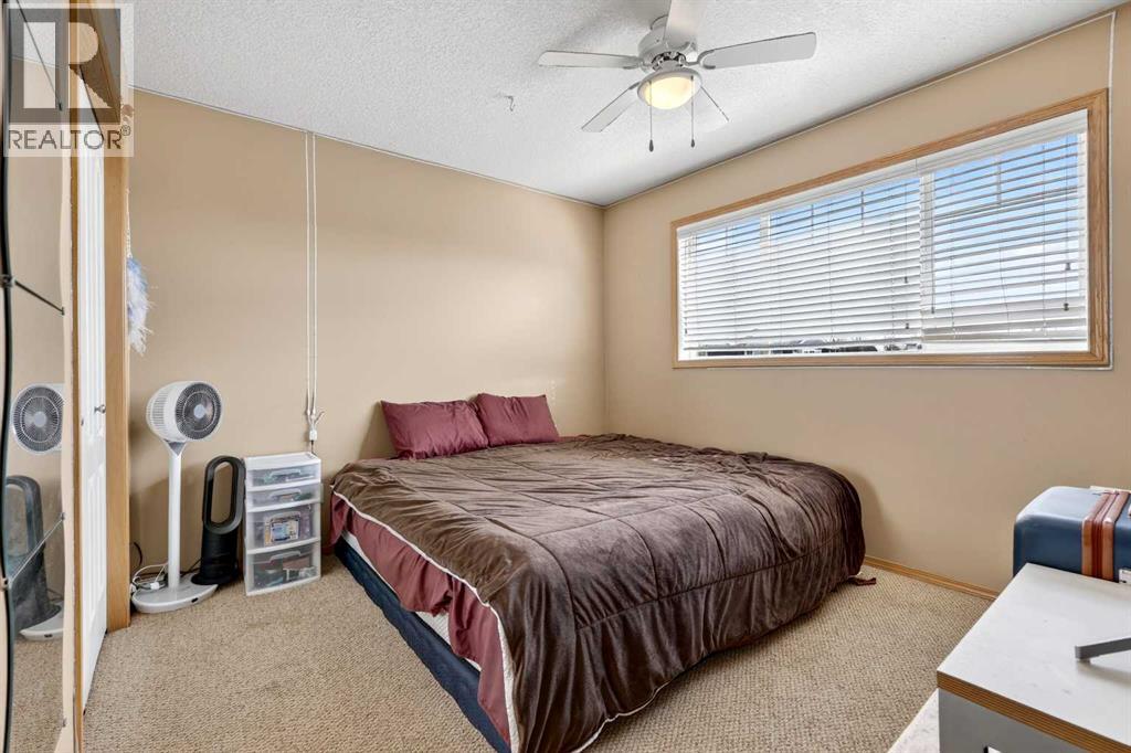 765 Qualicum Beach Bay - 32
