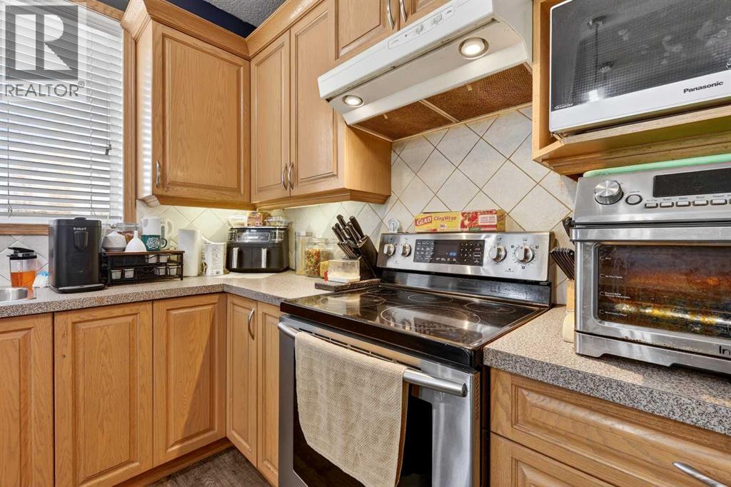 765 Qualicum Beach Bay - 21