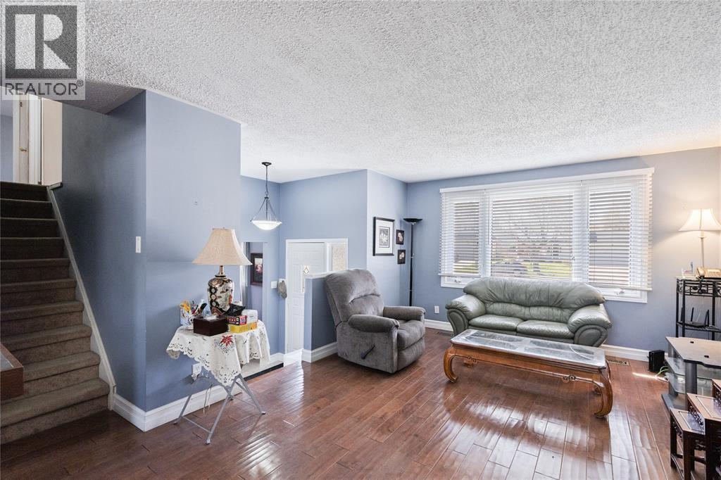 1126 Cathcart BOULEVARD - 19