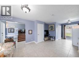 Family room - 1126 Cathcart Boulevard, Sarnia, ON N7S2H5 Photo 10