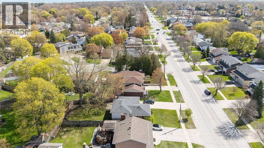 1126 Cathcart BOULEVARD - 31