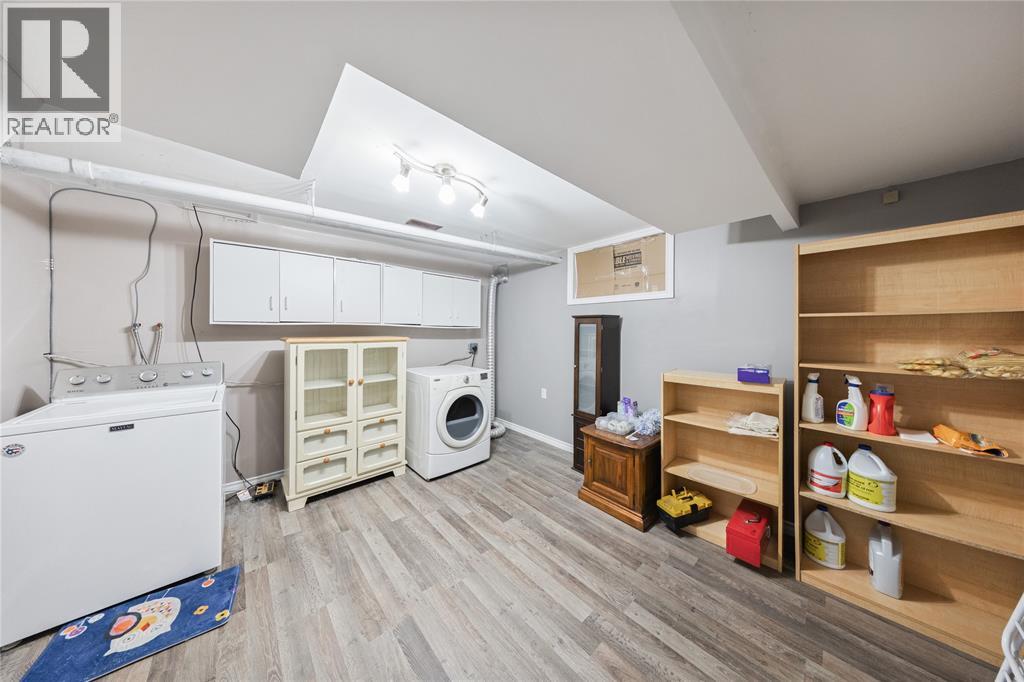 1126 Cathcart BOULEVARD - 15