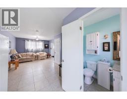 Living room - 1126 Cathcart Boulevard, Sarnia, ON N7S2H5 Photo 11