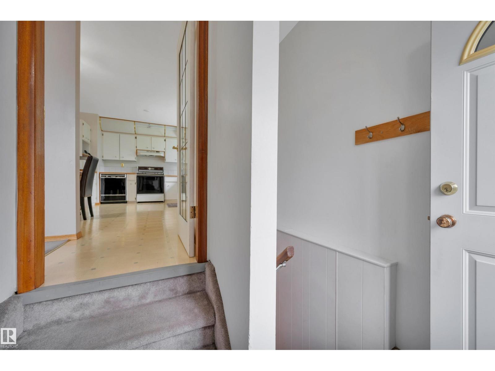 2000 BONNEVILLE CT - Image 31