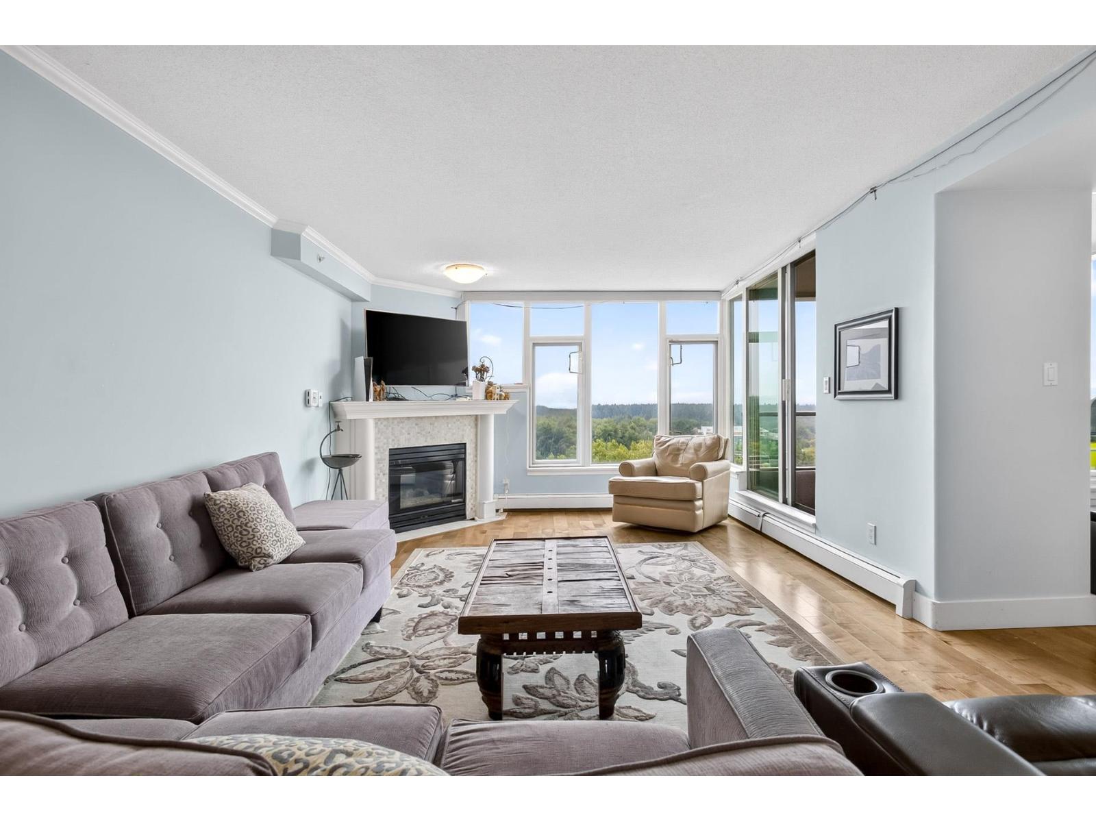 2 Bed, 2 Bath House for Sale in Surrey – 1904 13880 101 AVENUE, Surrey – MLS# R3148021 - Image 8
