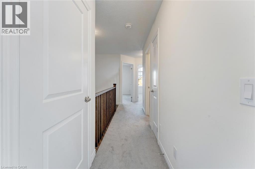 8 ROYWOOD Street - 28