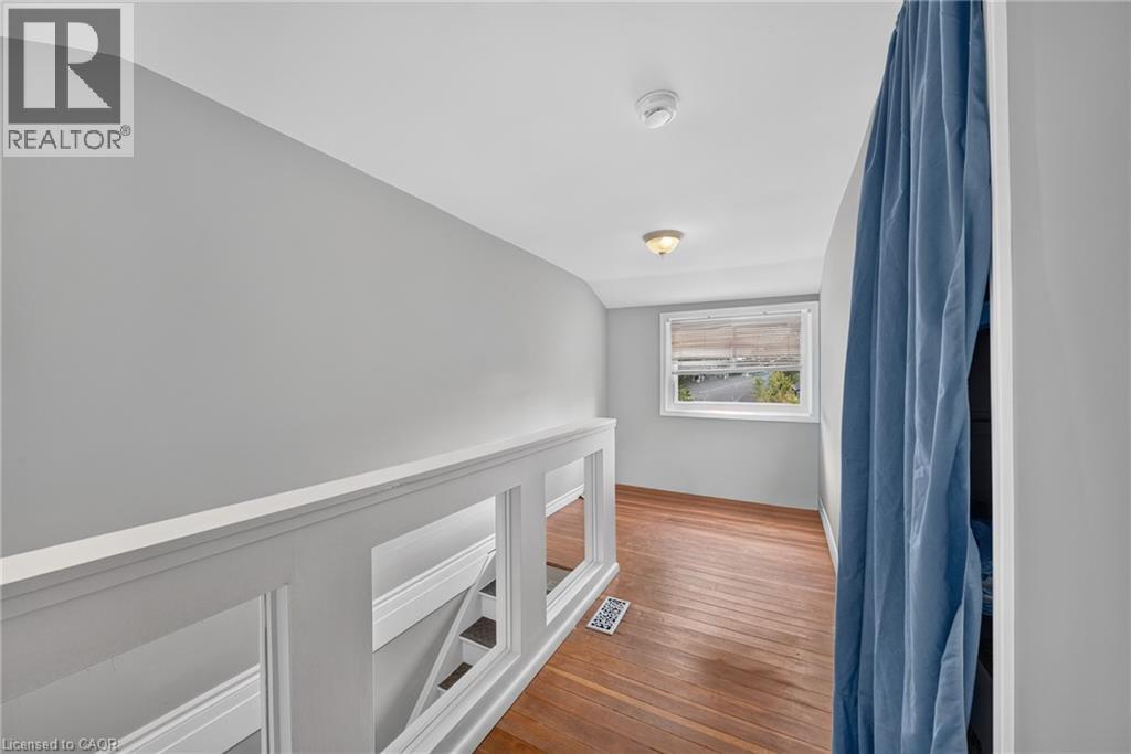 22 EDITH Street - 13