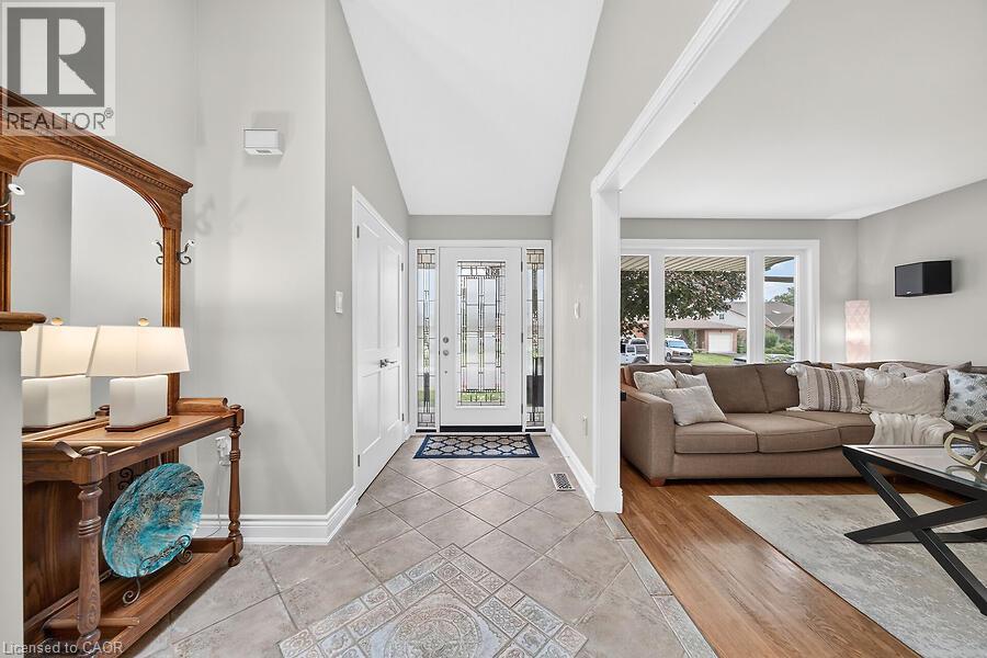 30 CARRIAGEGATE Drive - 31