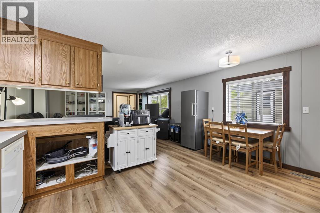 62 Highfield Close - 12