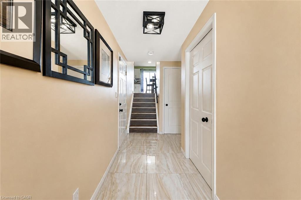235 RED CLOVER Court - 17
