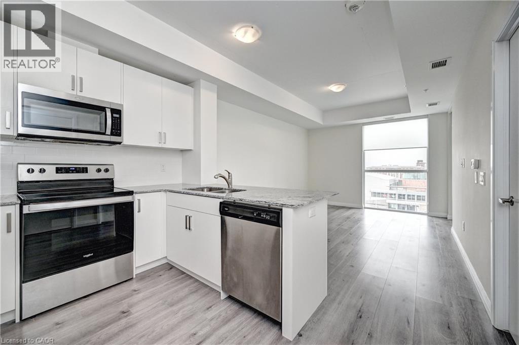 #801 60 CHARLES Street W - 15