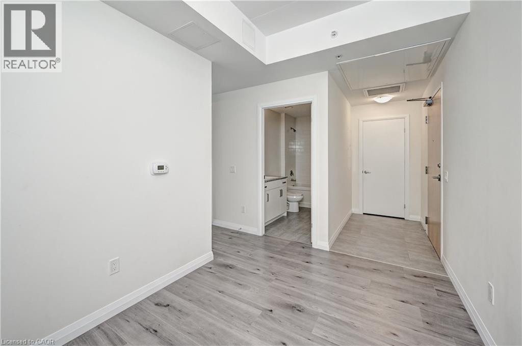 #801 60 CHARLES Street W - 22