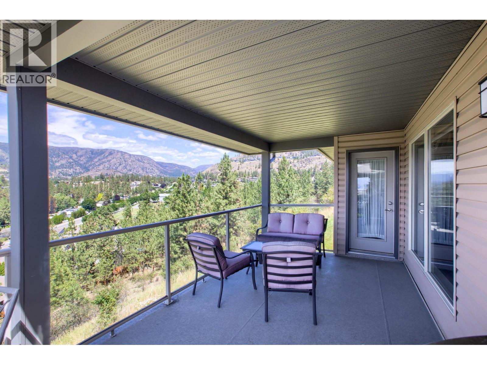#29 3512 Ridge Boulevard - 44
