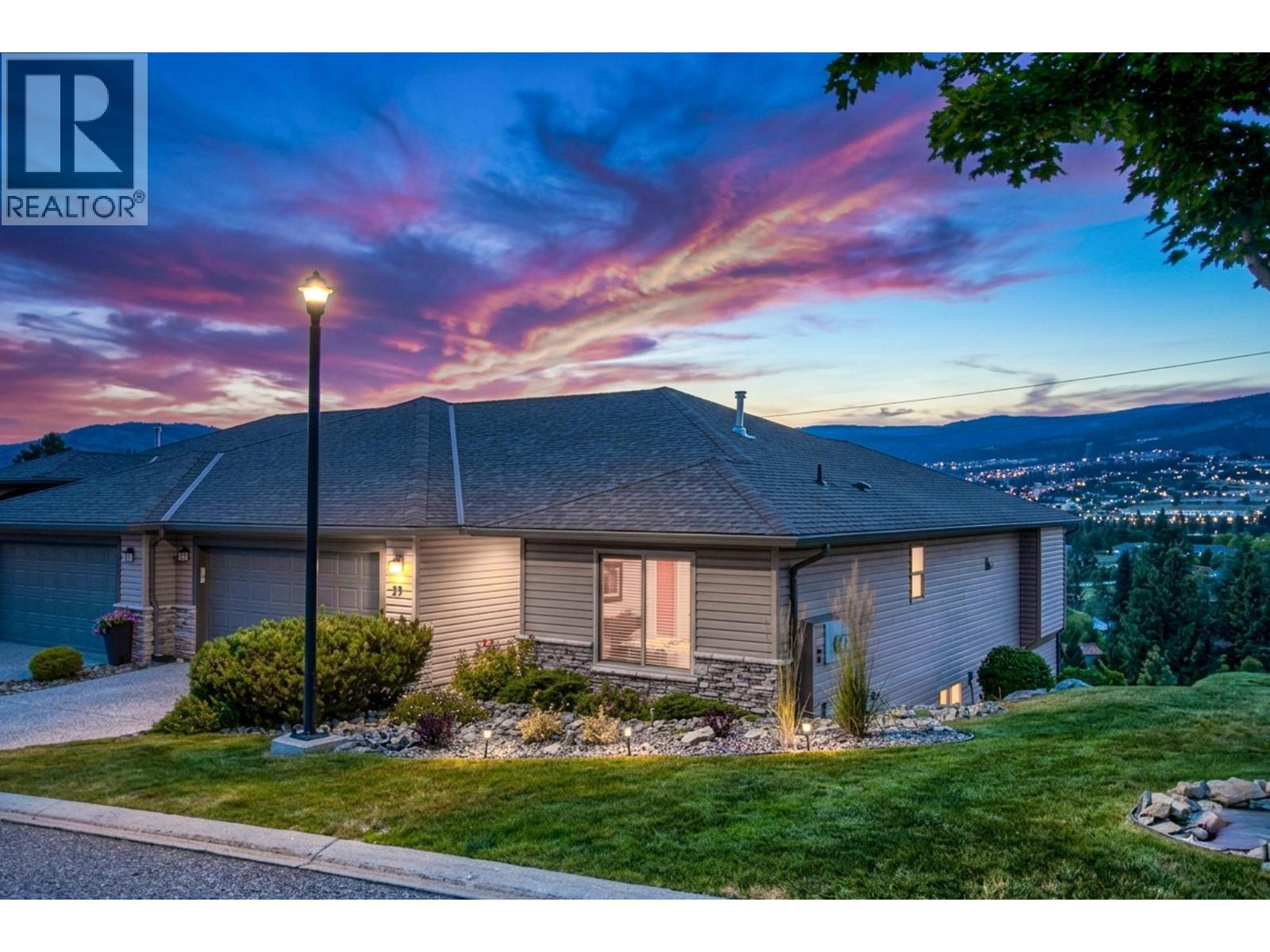 #29 3512 Ridge Boulevard - 56