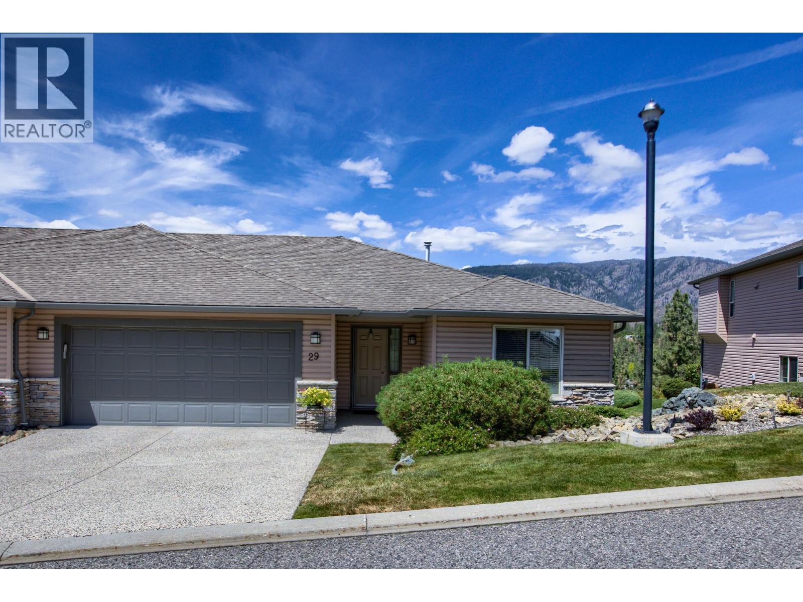 #29 3512 Ridge Boulevard - 1