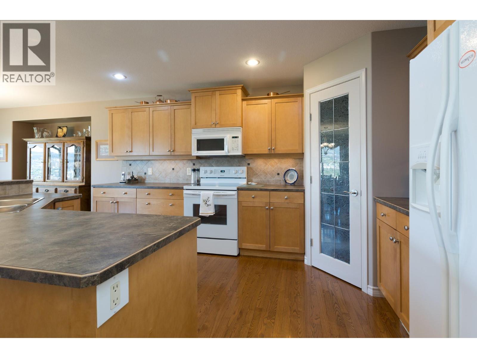 29 3512 Ridge Boulevard, West Kelowna