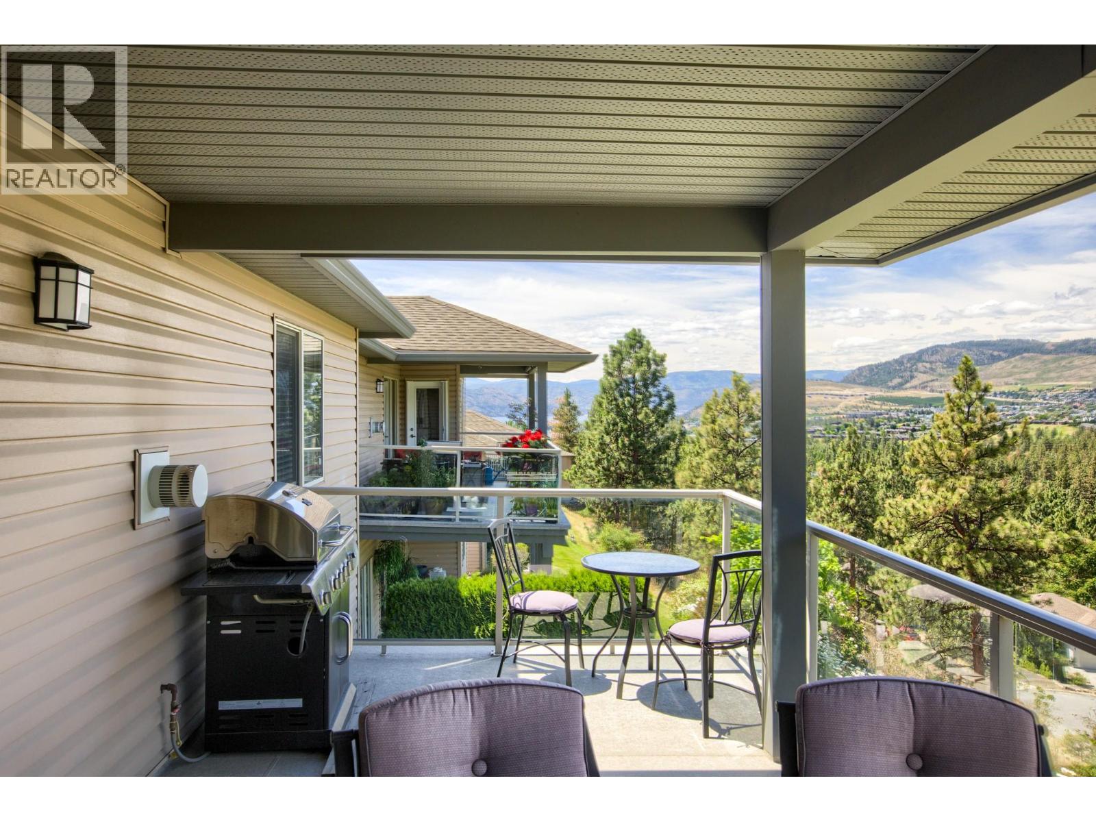 #29 3512 Ridge Boulevard - 42