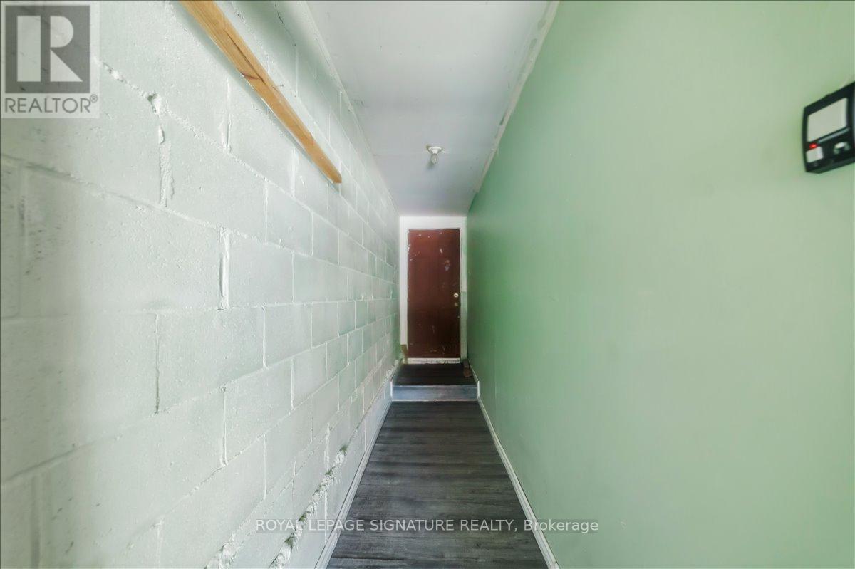 28 POMPANO PLACE - 32