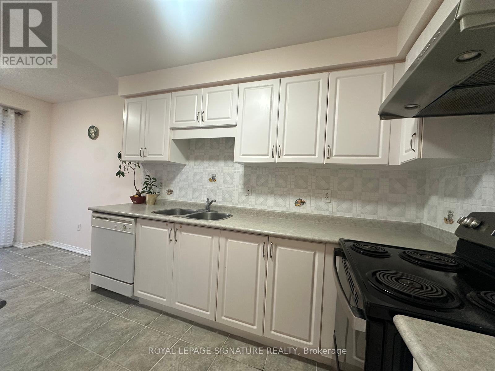 28 POMPANO PLACE - 9