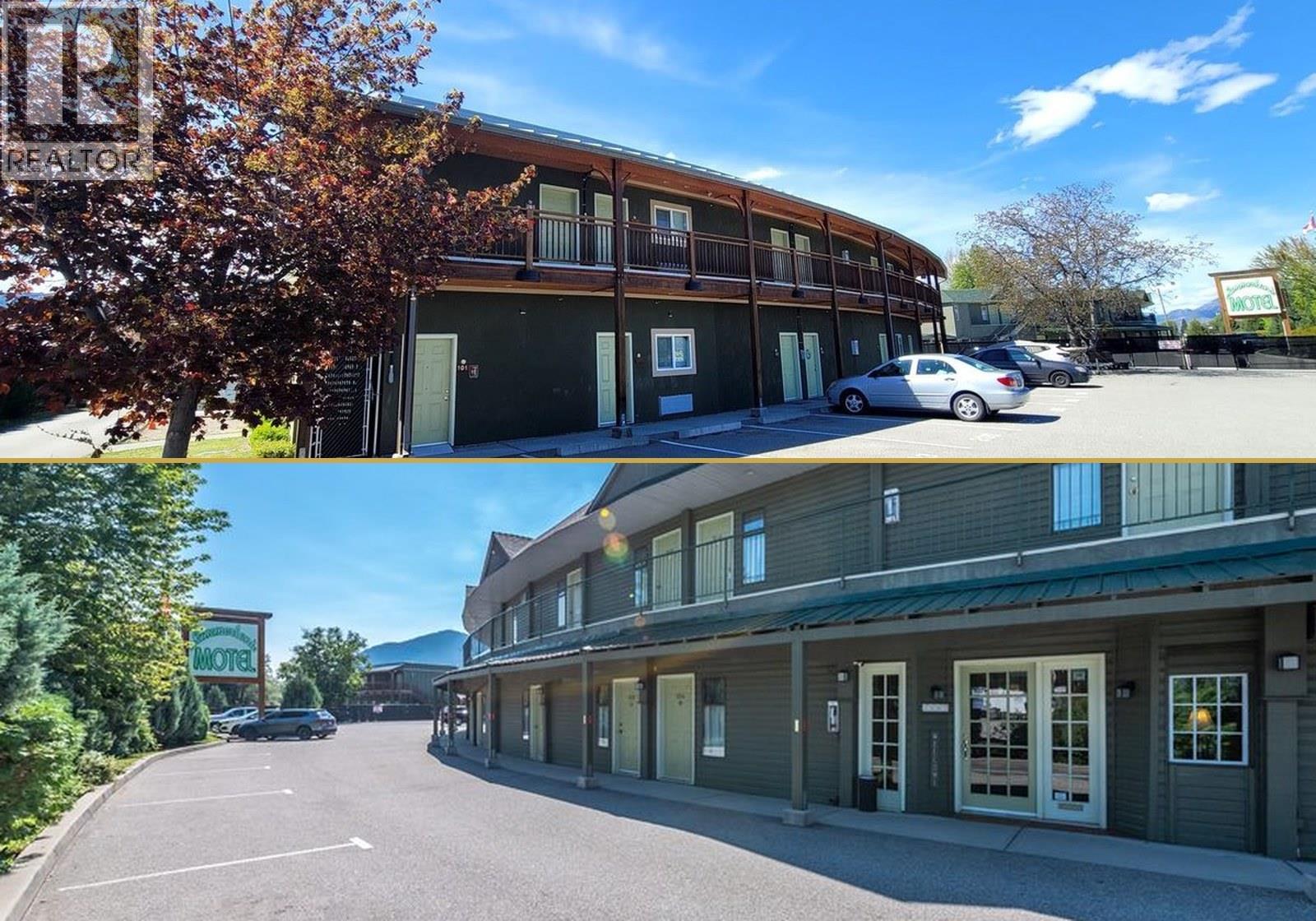  6203 Willow Avenue, Summerland