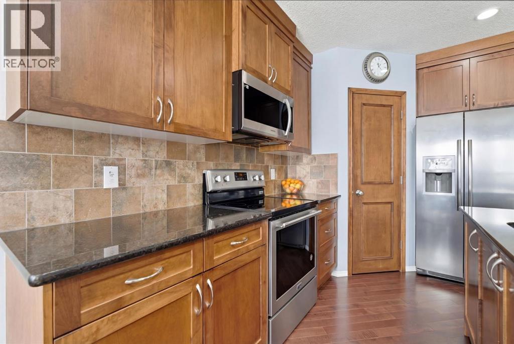 512 Panatella Square NW - 5