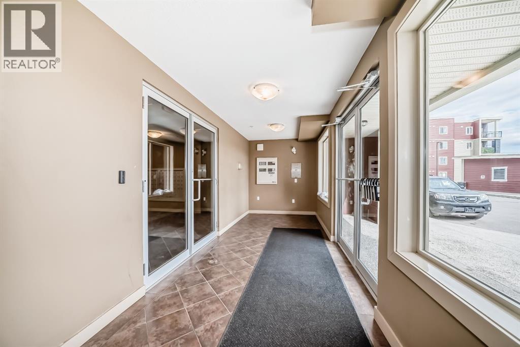#106 5 Saddlestone Way NE - Image 32