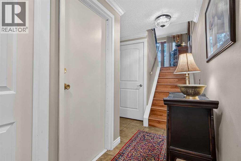 #12 140 Point Drive NW - 6