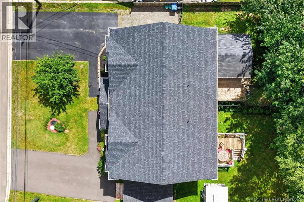 89 Christopher - Image 7