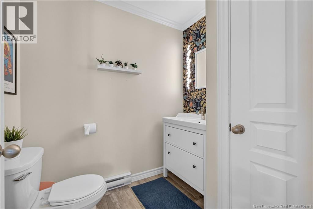 89 Christopher - Image 21
