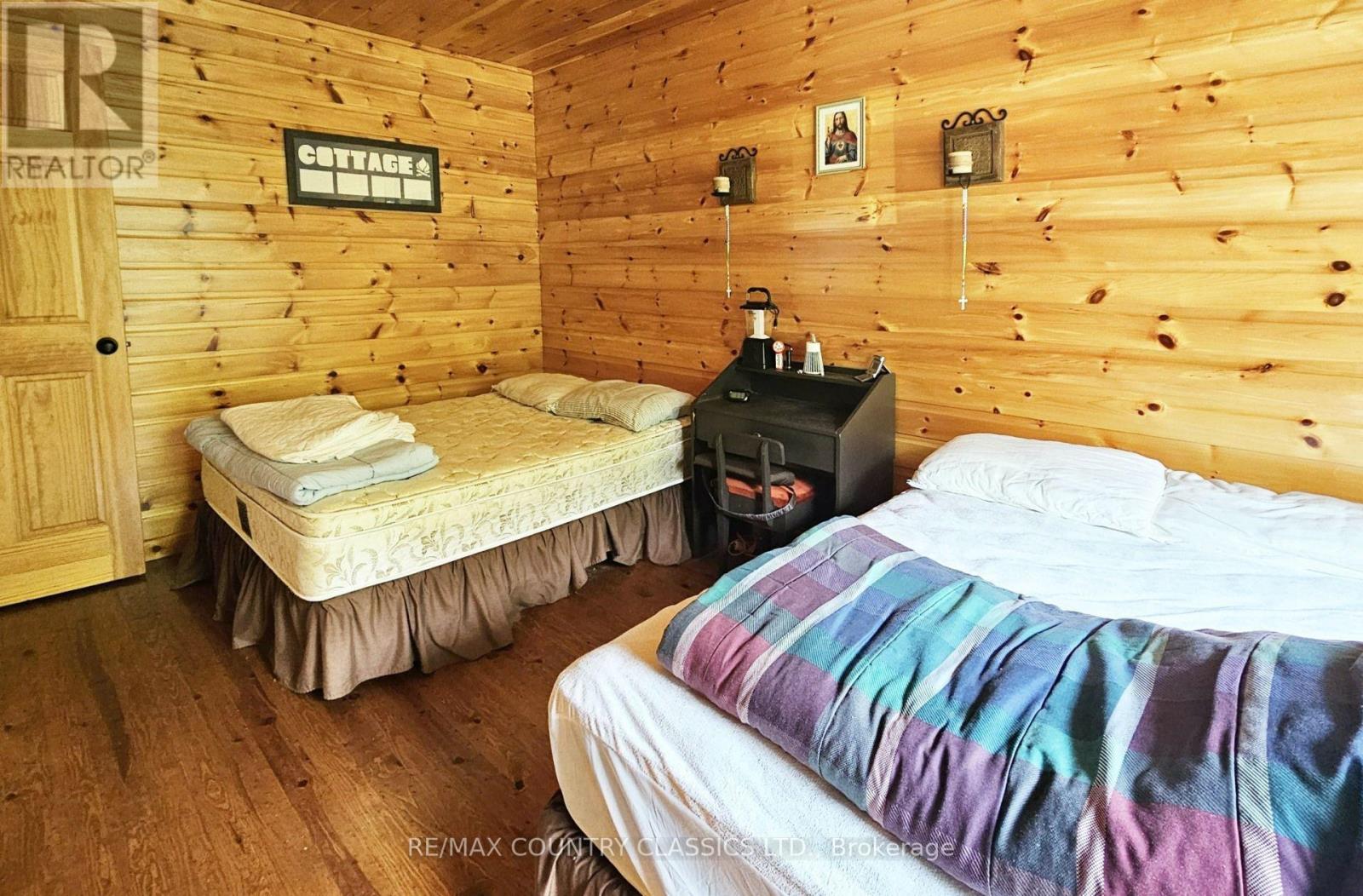 66 DIATOMIKE LANE - 19