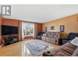 Dining room - 662 Des Erables Promenade, Casselman, ON K0A1M0 Photo 6