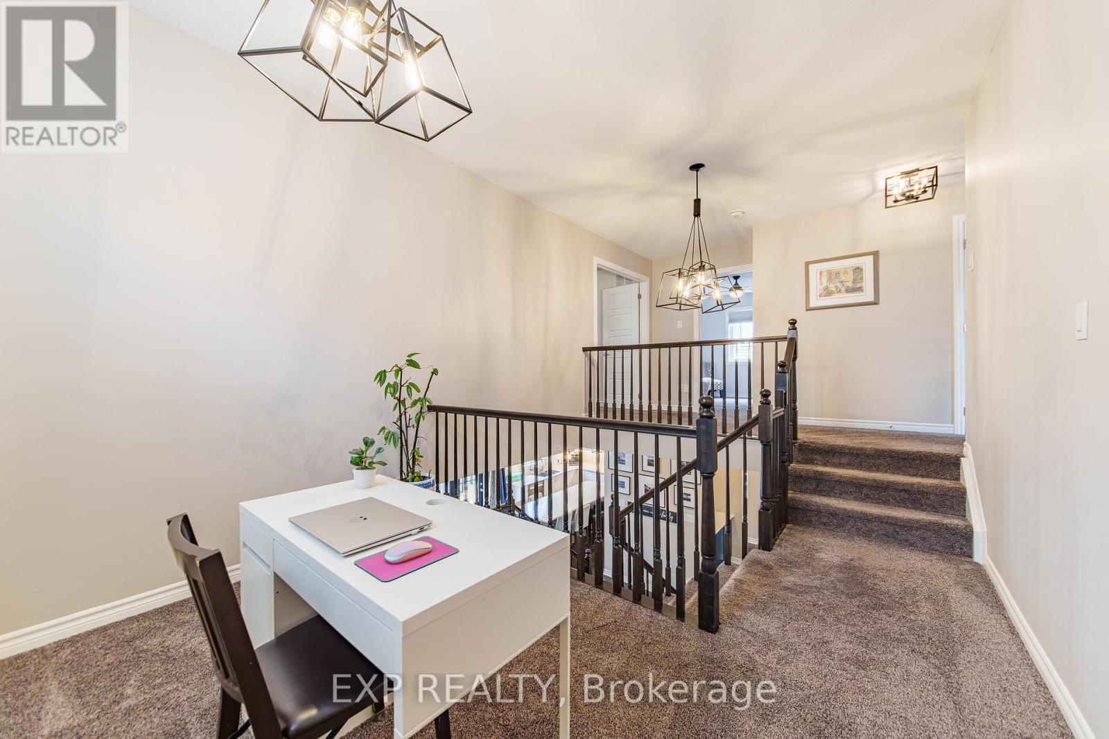 840 STALLION CRESCENT - 20