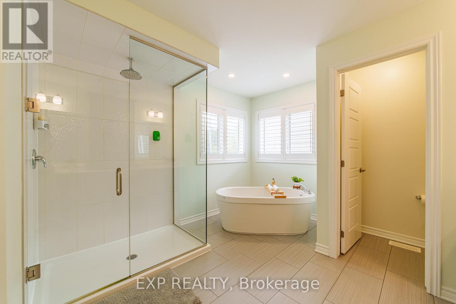 840 STALLION CRESCENT - 25