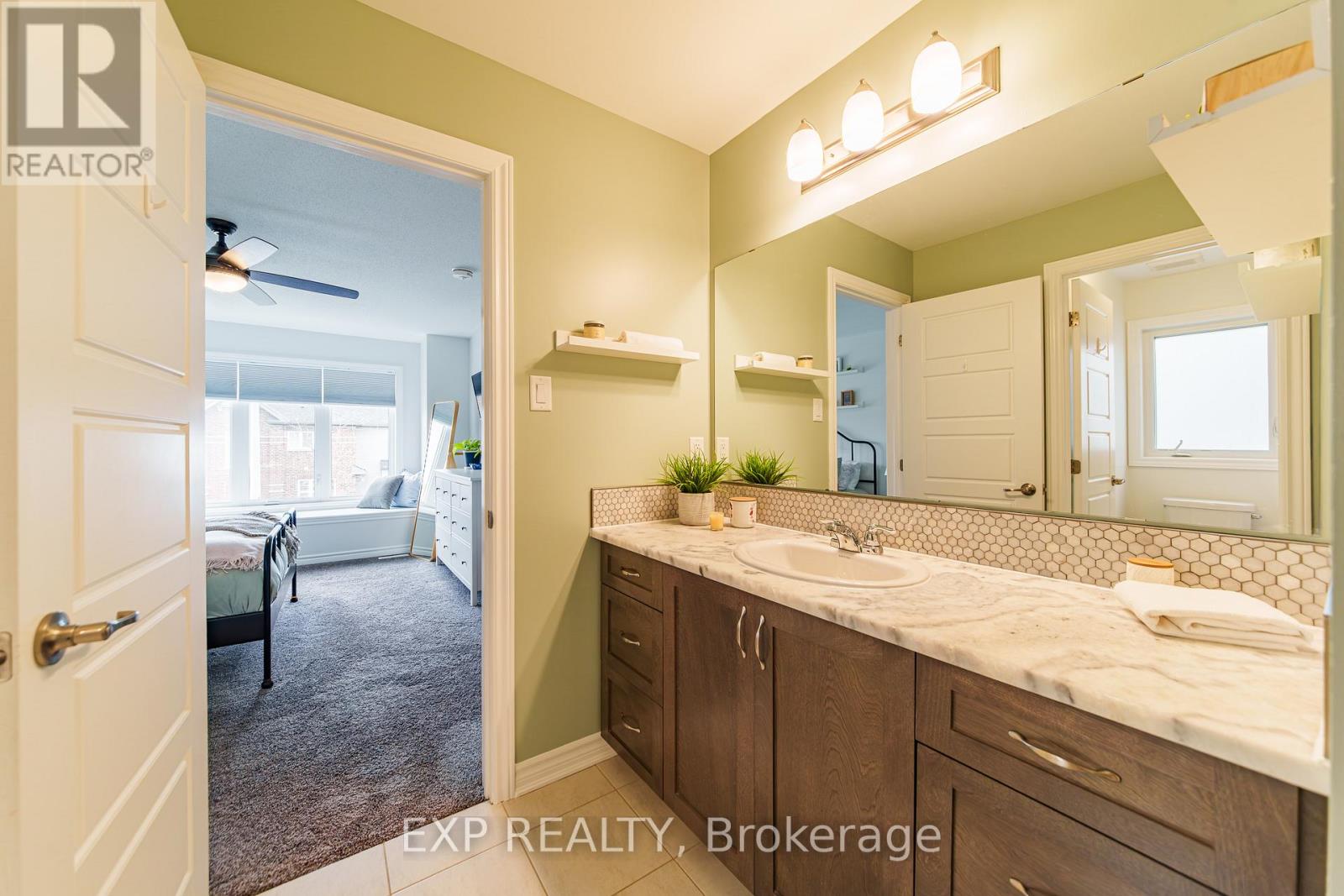 840 STALLION CRESCENT - 29