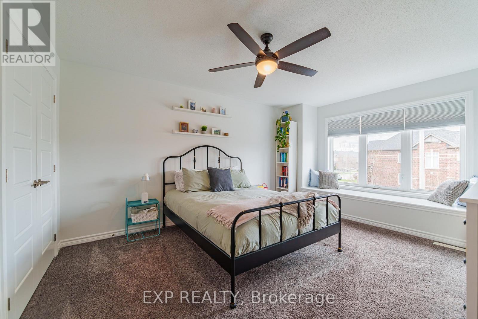 840 STALLION CRESCENT - 31