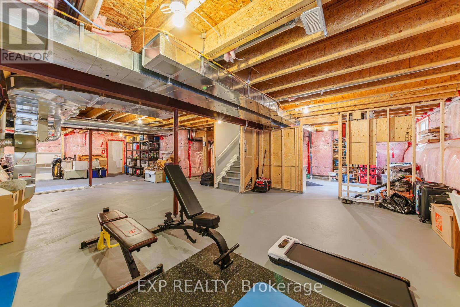 840 STALLION CRESCENT - 37