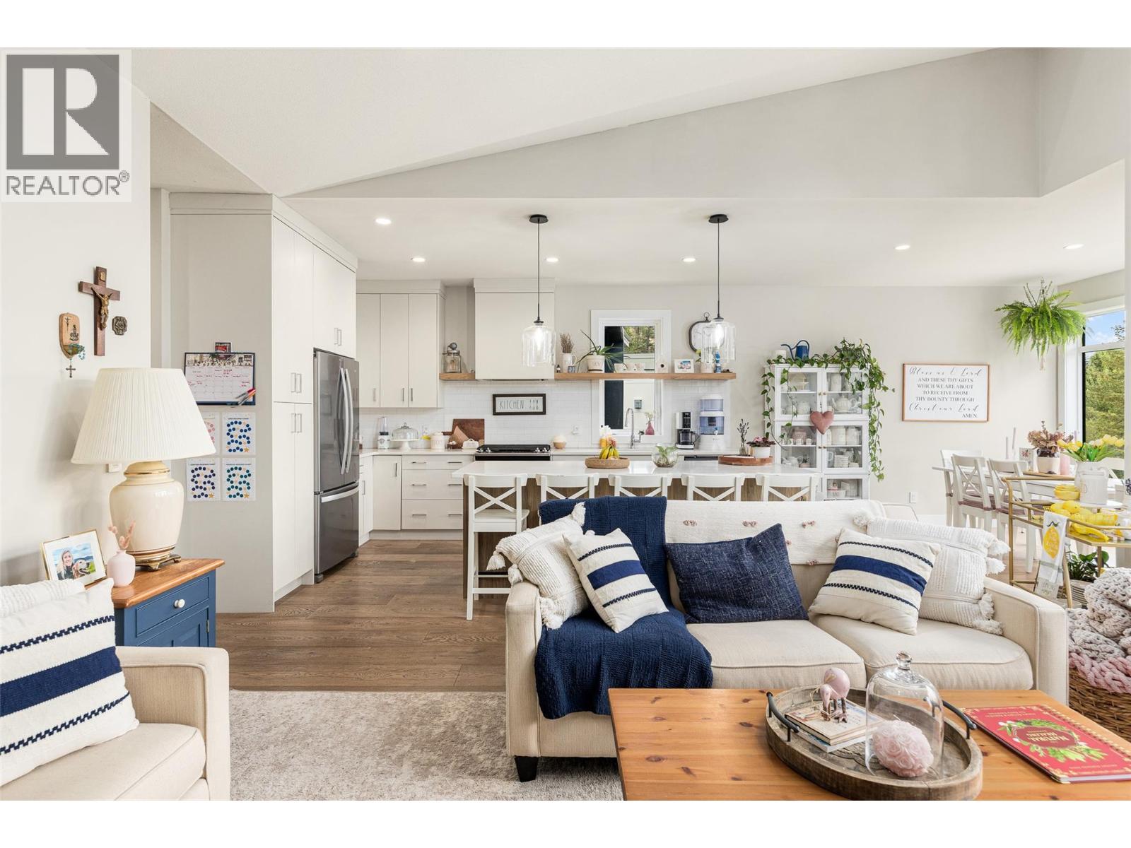  10293 Long Road, Lake Country