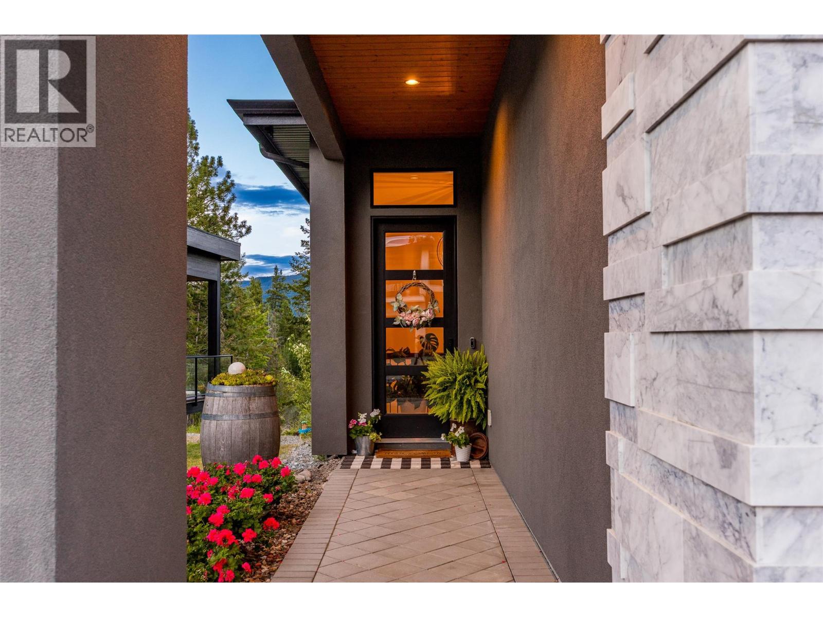  10293 Long Road, Lake Country