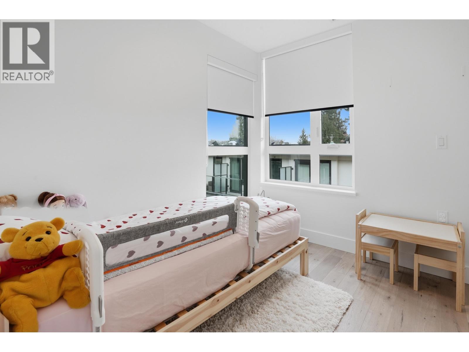 3 Bed, 3 Bath House for Sale in Vancouver – 3960 DUMFRIES STREET, Vancouver – MLS# R3148351 - Image 13