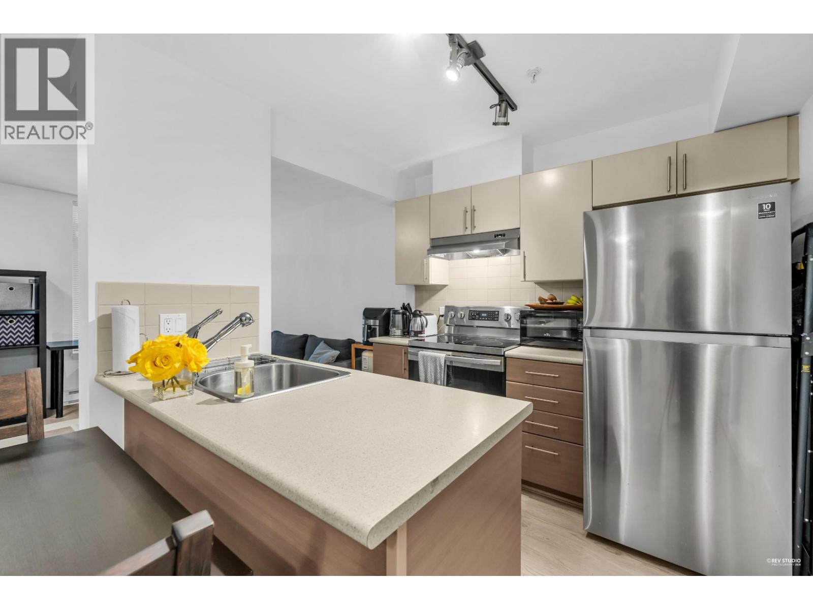 2 Bed, 2 Bath Apartment for Sale in Vancouver – 103 5692 KINGS ROAD, Vancouver – MLS# R3148358 - Image 4