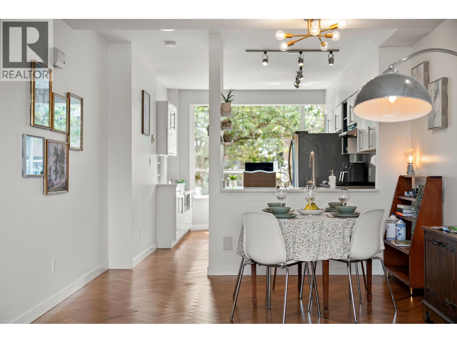 2 Bed, 2 Bath House for Sale in Vancouver – 13 939 W 7TH AVENUE, Vancouver – MLS# R3148379 - Image 17