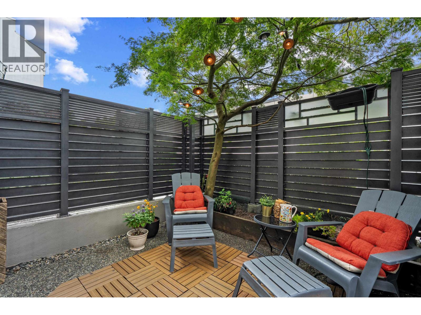 2 Bed, 2 Bath House for Sale in Vancouver – 13 939 W 7TH AVENUE, Vancouver – MLS# R3148379 - Image 29