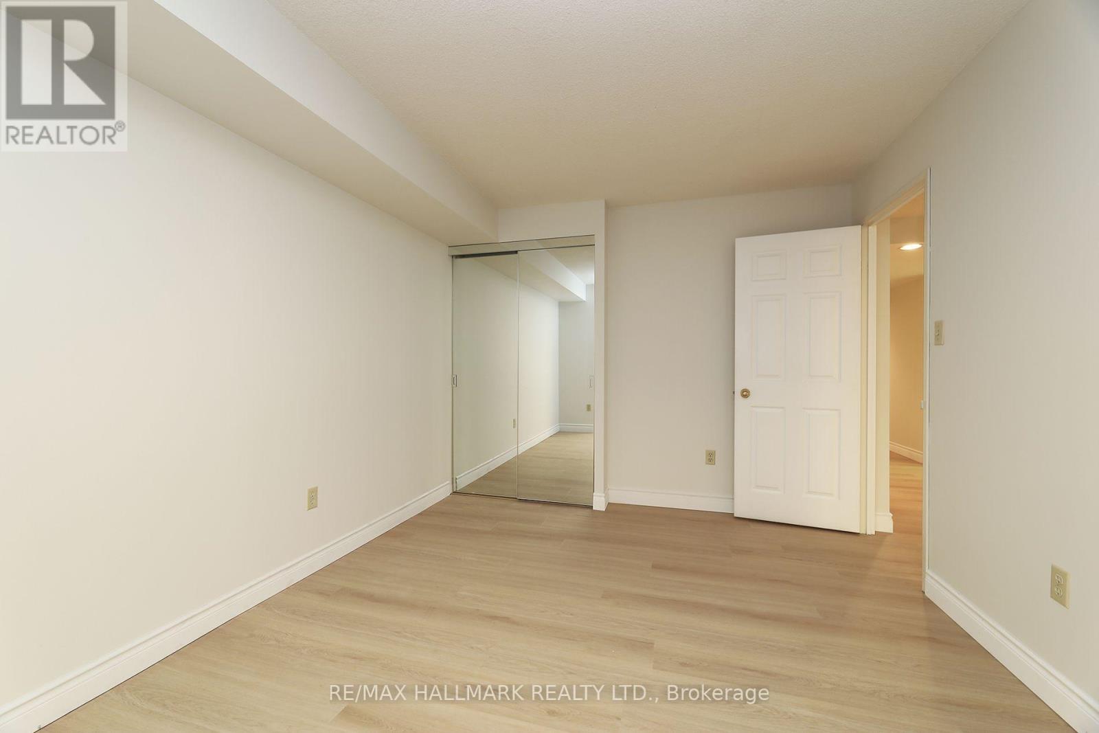 #1704 10 KENNETH AVENUE - 32