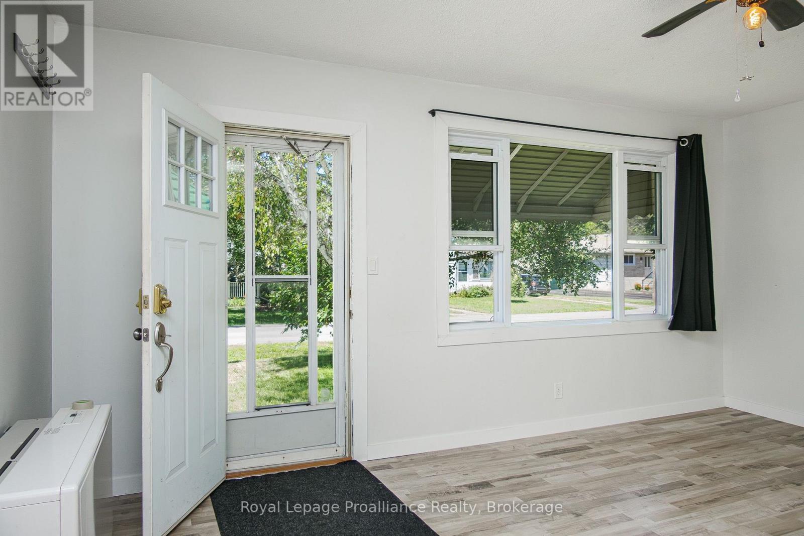 45 VALLEYVIEW CRESCENT - 14