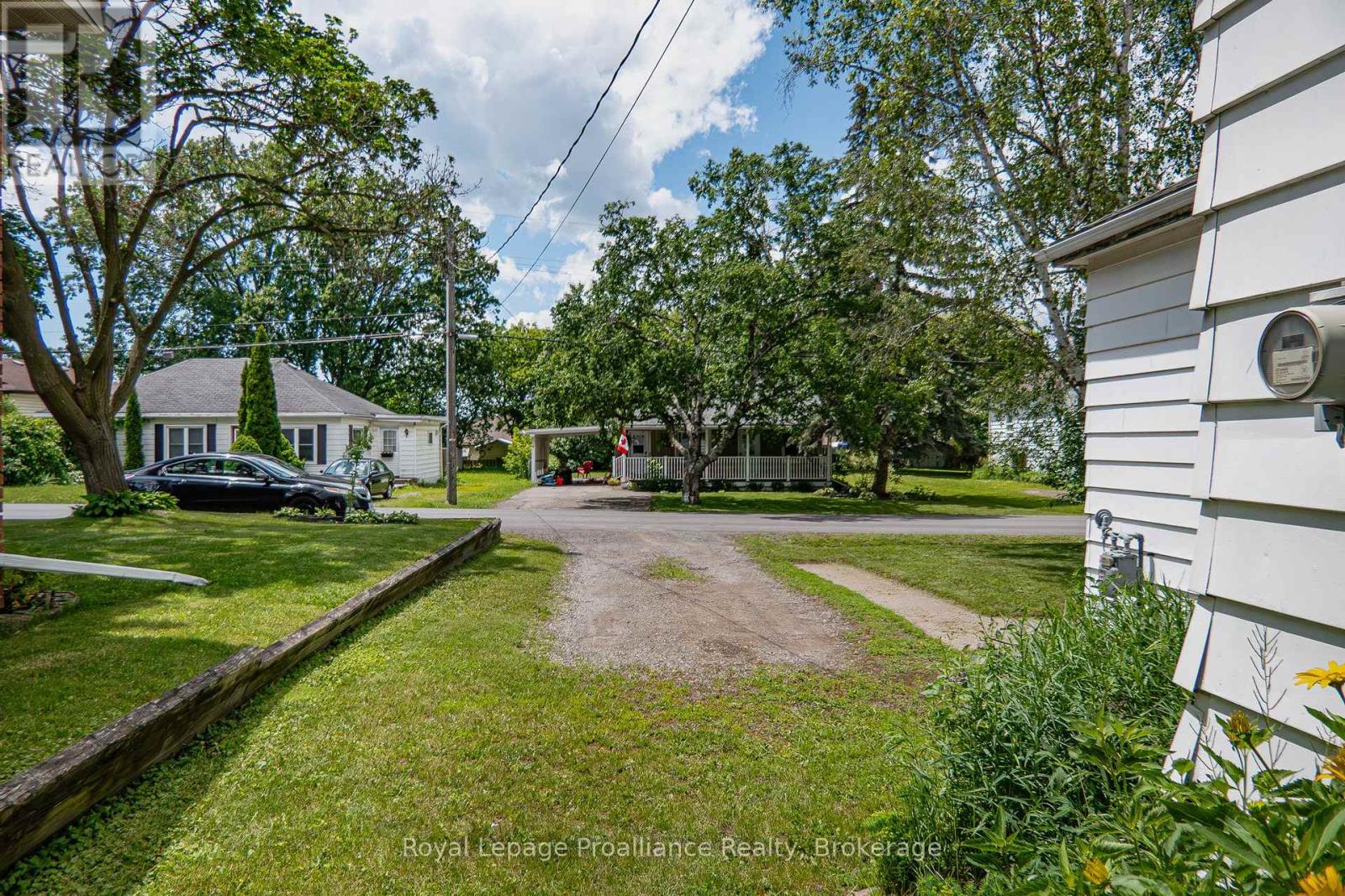 45 VALLEYVIEW CRESCENT - 3