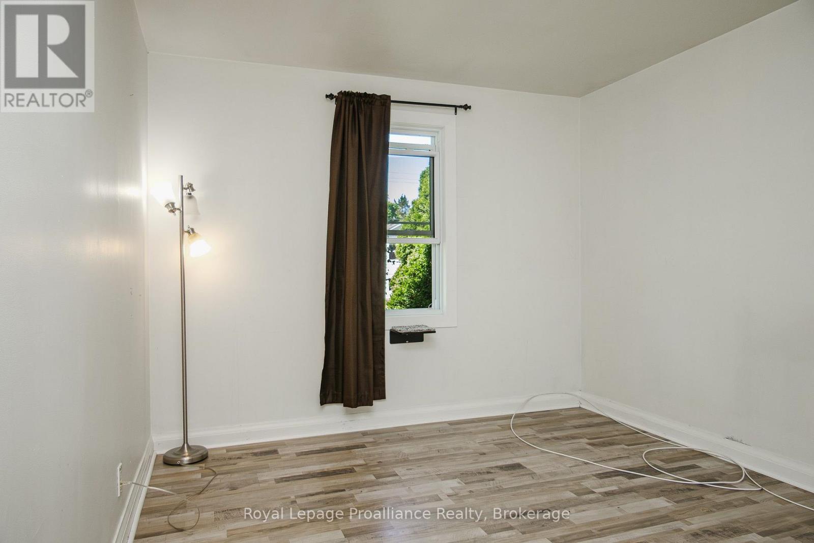 45 VALLEYVIEW CRESCENT - 31