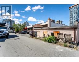 1520 Lonsdale Avenue, North Vancouver, BC V7M2J3 Photo 10