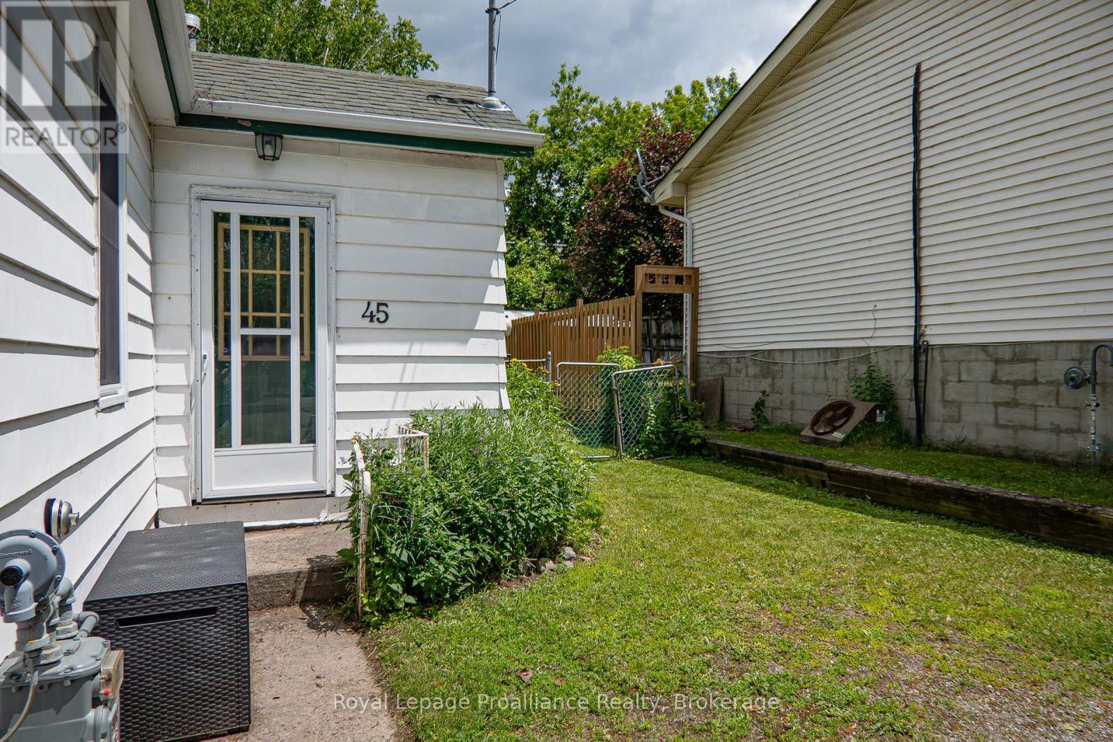 45 VALLEYVIEW CRESCENT - 5