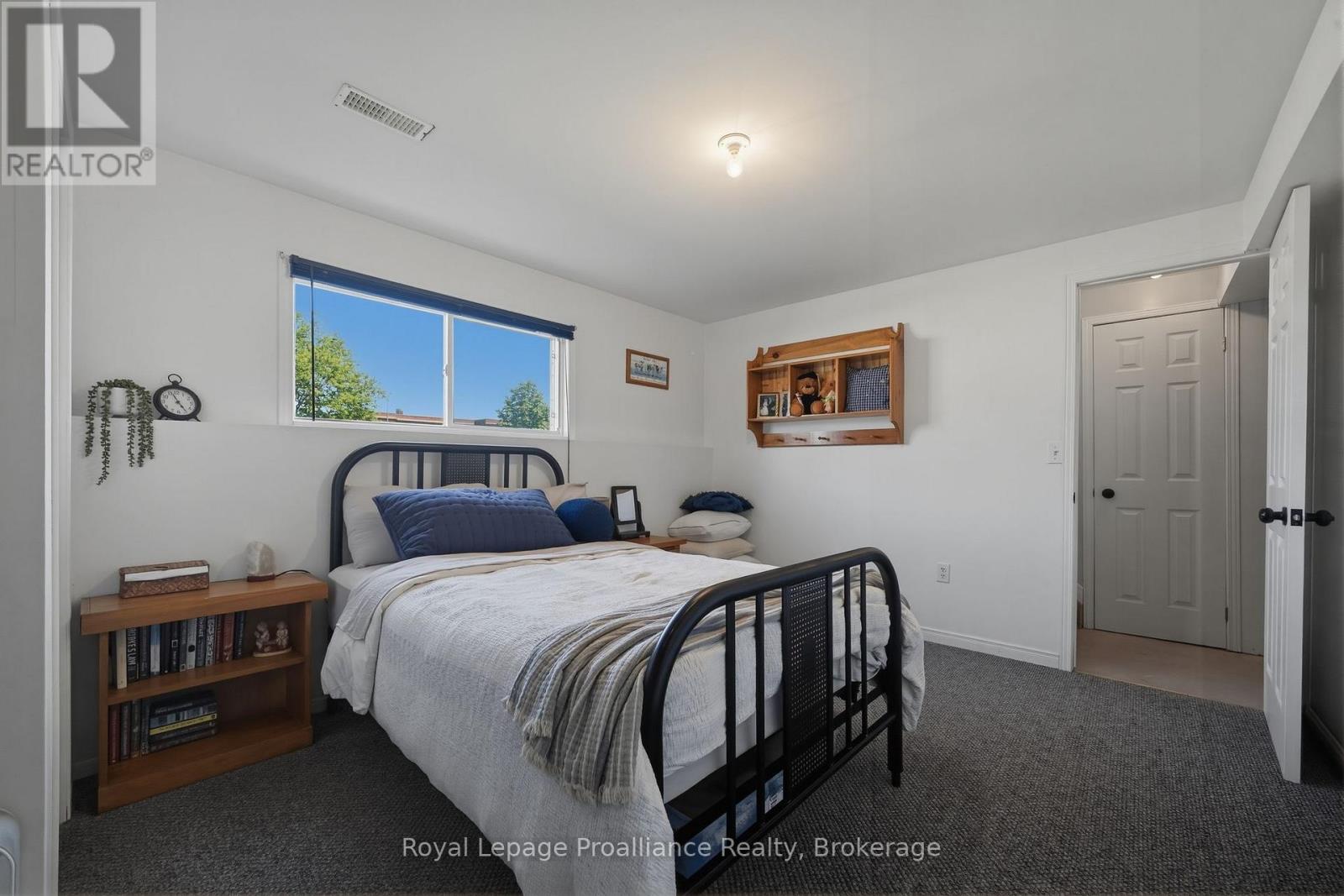 50 OCTAVIA STREET - 37
