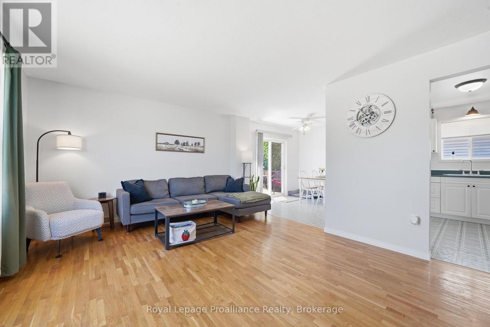 50 OCTAVIA STREET - 16